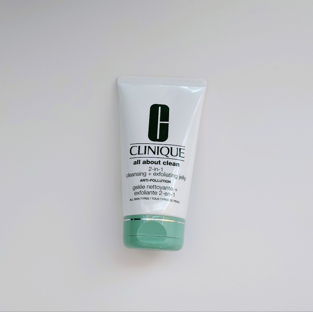 Clinique All About Clean Full Size 2 In 1 Cleansing and Exfoliating Jelly